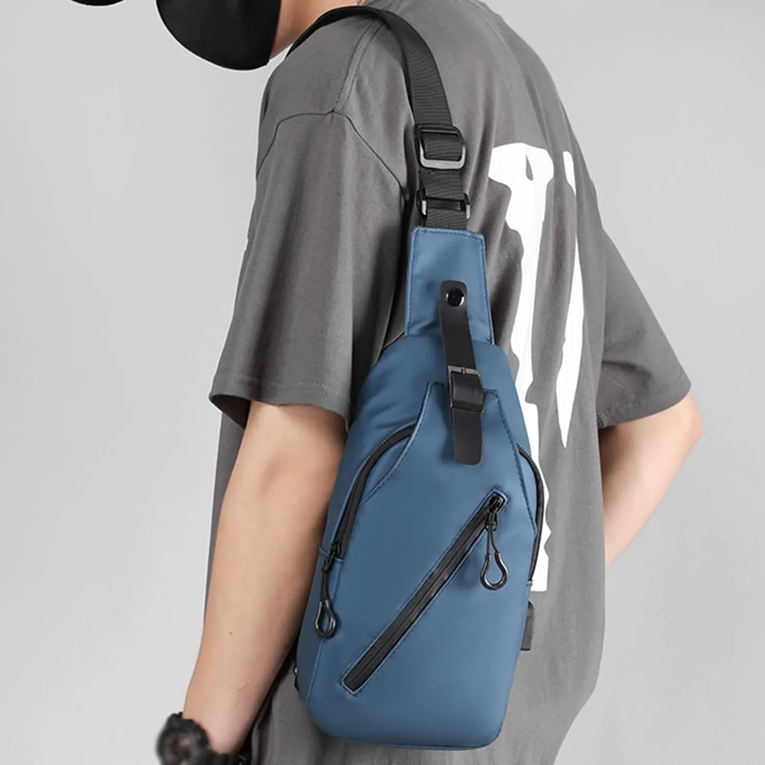 Crossbody Waterproof Trendy Bag for Men Women Cell Phone Chest Bags for Travel Work Gym Water Proof Bag(Blue)