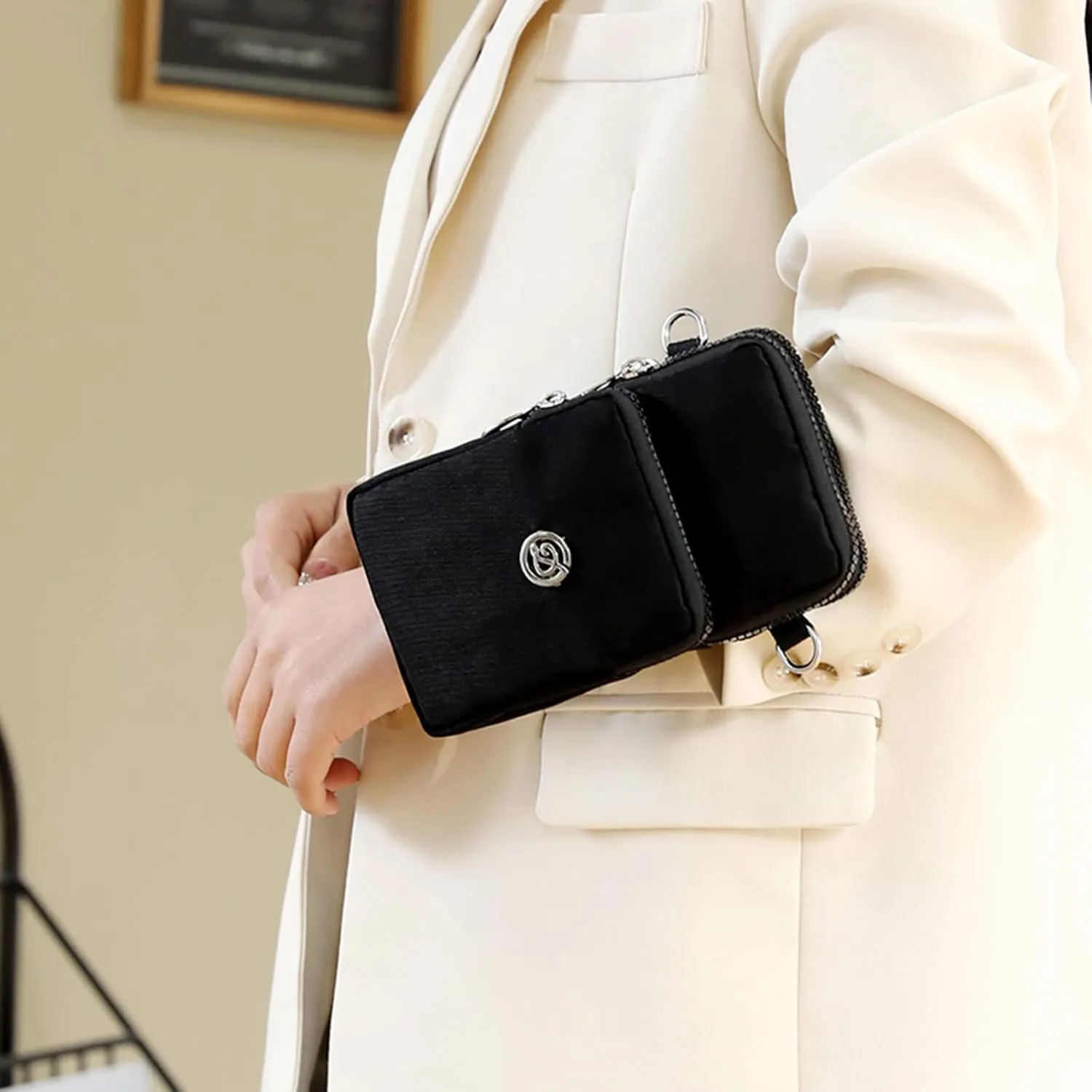 Crossbody Waterproof Trendy Bag for Men Women Fashion Purses with Pockets and Compartments Camera Shoulder Bag