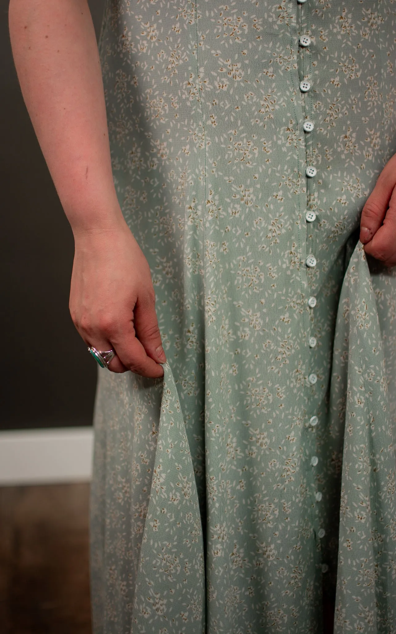 Faire Lisa Midi Dress
