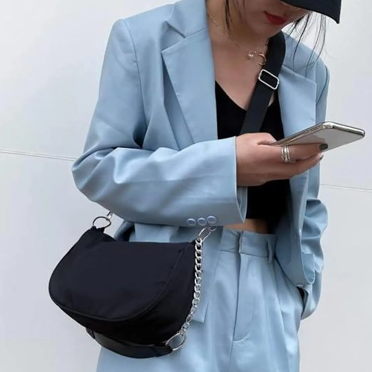 Hobo Crossbody Bags for Women Stadium Crossbody Messenger Bags for Concerts Sporting Events Summer Mini Gym Bag(Black)