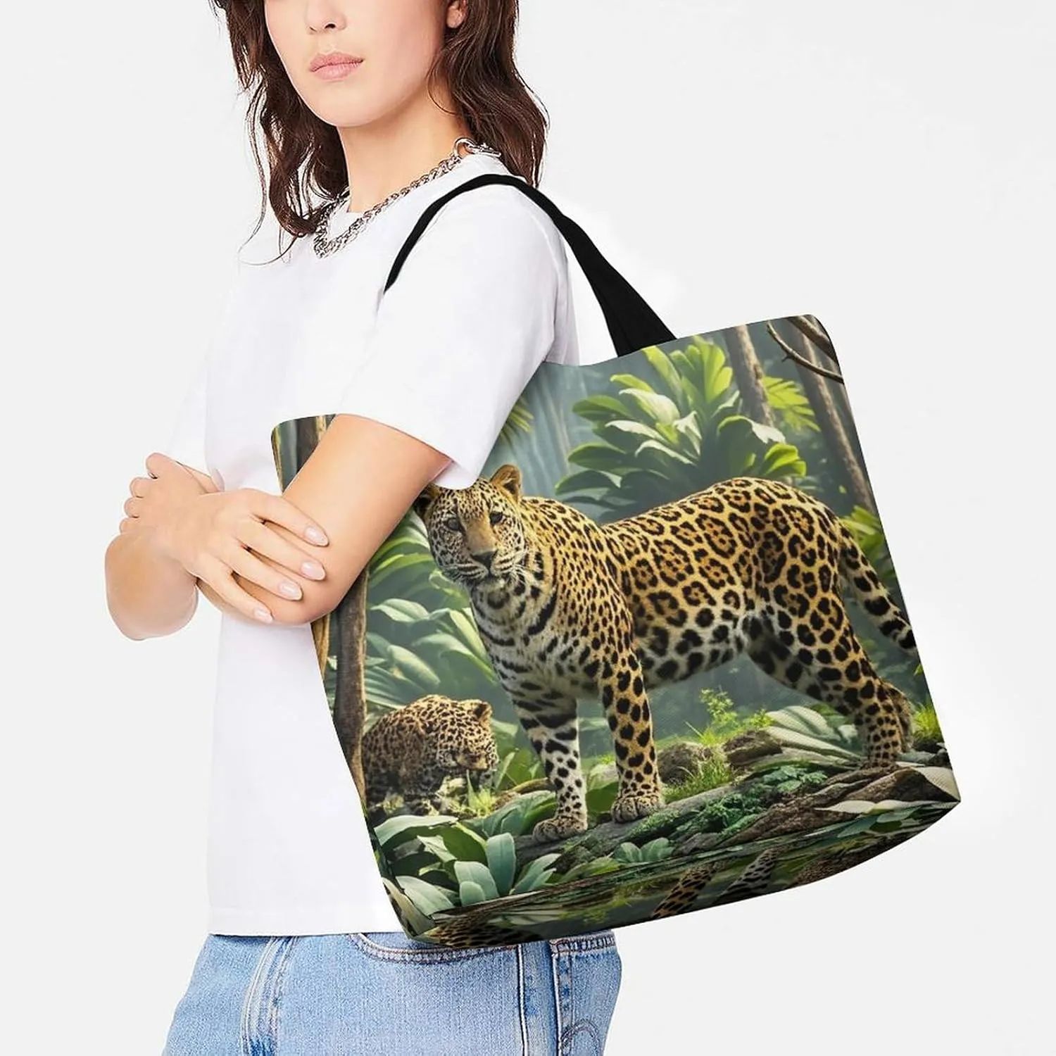 Lion Sticks Out Tongue Beach Bag Reusable Tote Bag Foldable Grocery Bags Women Shopping Bags for Daily Essentials