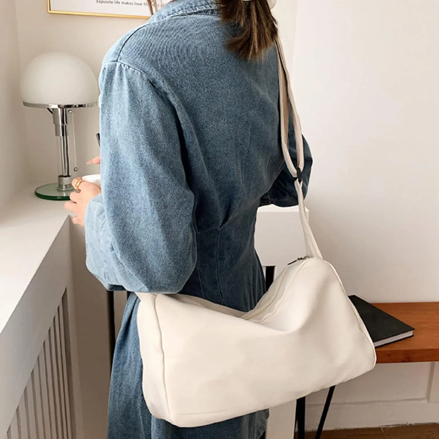 Quilted Crossbody Purses for Women Women's Crescent Shoulder Bags with Adjustable Strap Small Clear Backpacks(White)