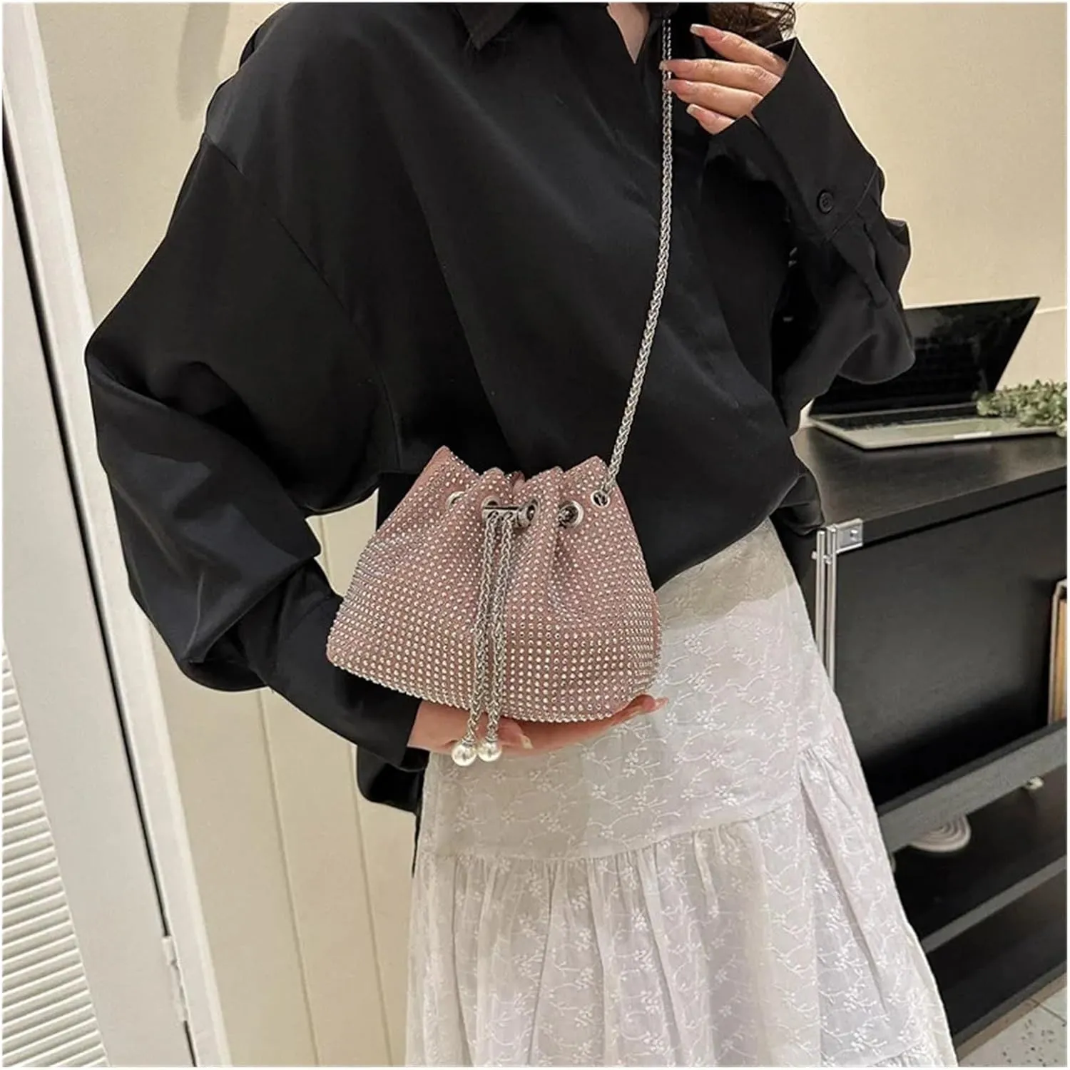 Rhinestone Bags Women Rhinestone Bucket Bags Retro Pearl Chain Ladies Shoulder Bags(Black)