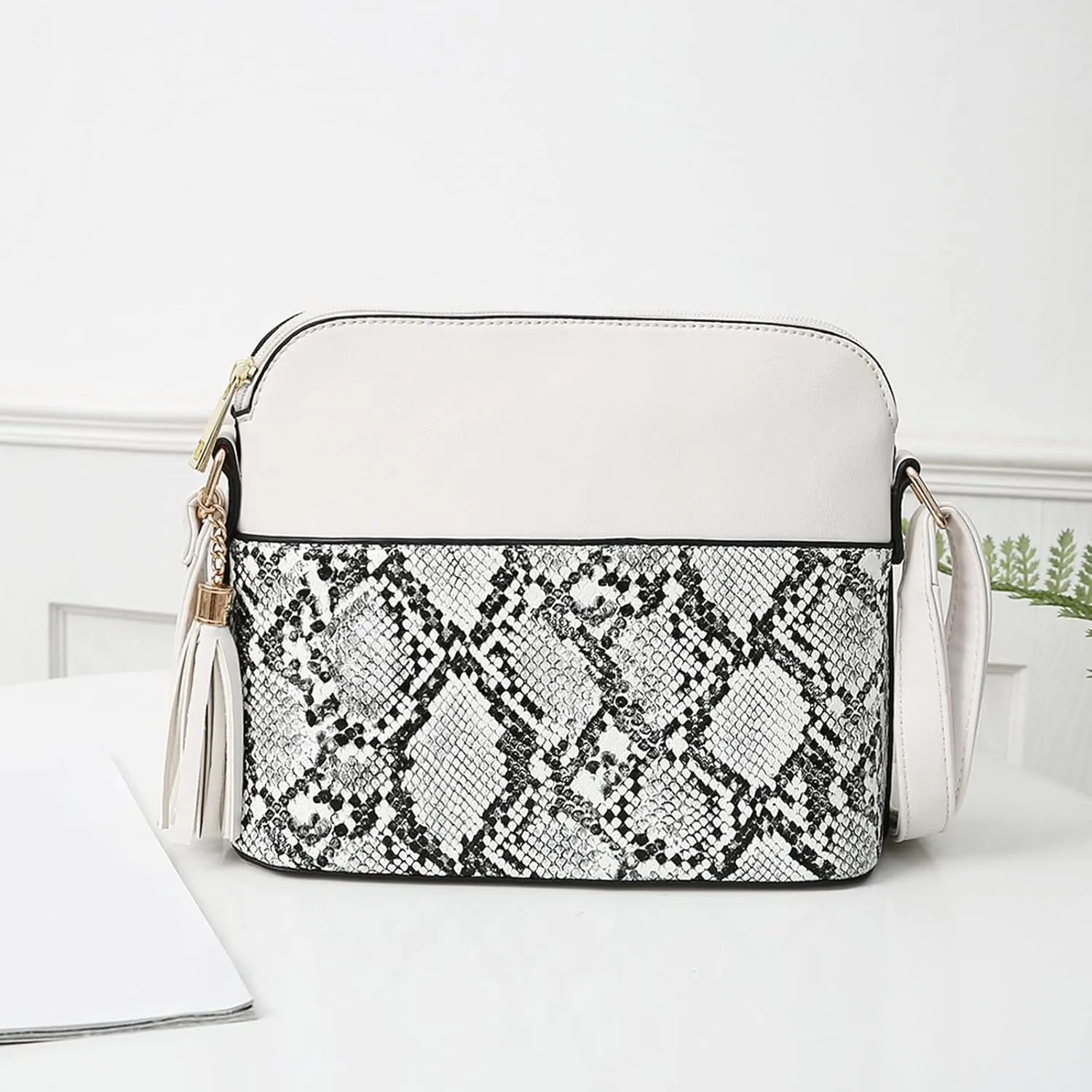 Sling Bags for Women Anti Theft Travel Fabric Nylon Multi Pocket Crossbody Bags Temperament Clutch Purse(White)