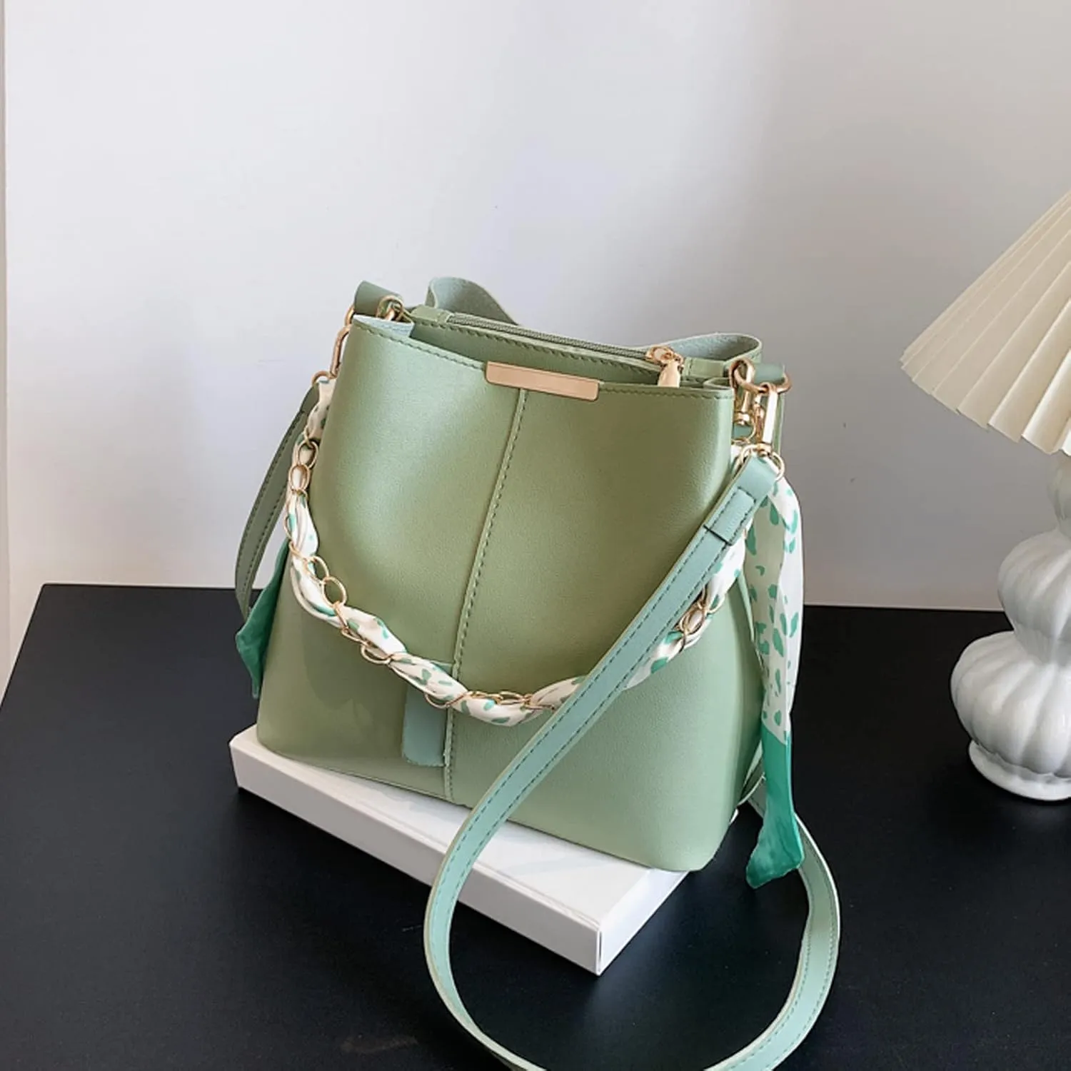 Sling Bags for Women Anti Theft Travel Small Designer Crossbody Bags for Women Temperament Clutch Purse(Green)