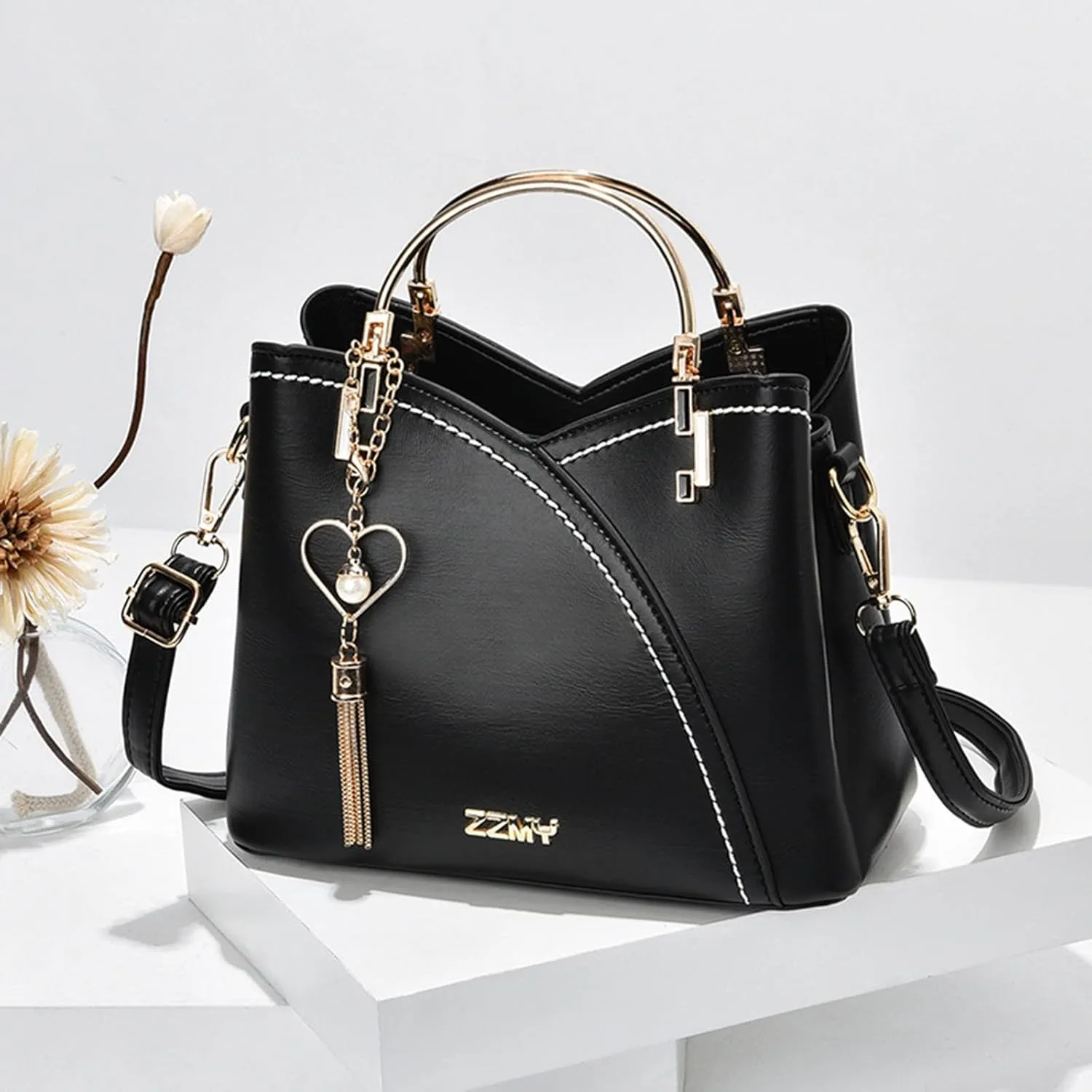 Spring And Summer Trendy Bags Capacity Handbag Fashion Womens Bag Mens Outdoor Messenger Bag Channel (Black, One Size)