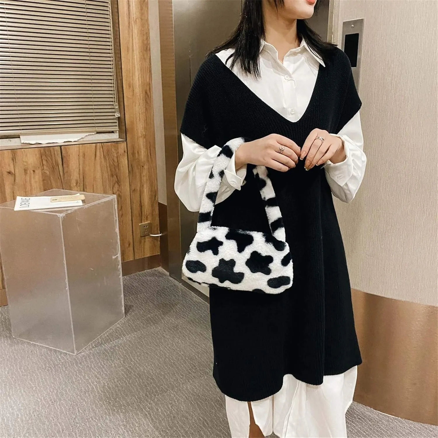 Tote Bag for Women Furry Fashion Portable Shoulder Ladies Messenger Underarm Wild Bag