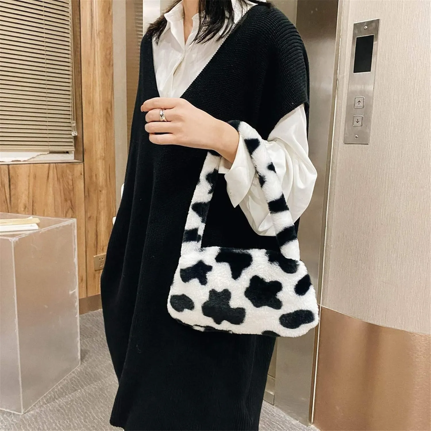 Tote Bag for Women Furry Fashion Portable Shoulder Ladies Messenger Underarm Wild Bag