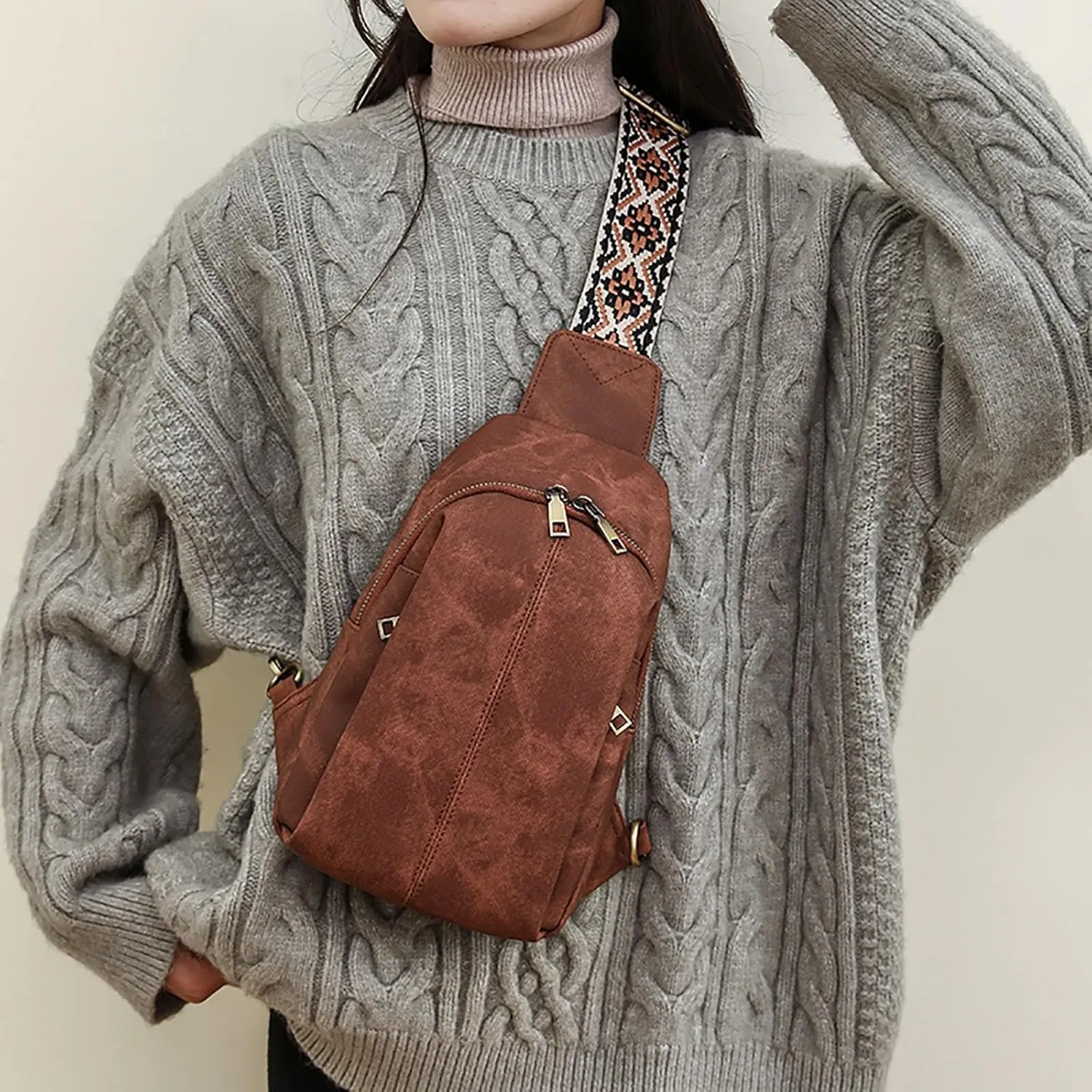Vegan Leather Small Crossbody Bag for Women Anti Theft Crossbody Bags for Women Stylish Shoulder Bag(Brown)