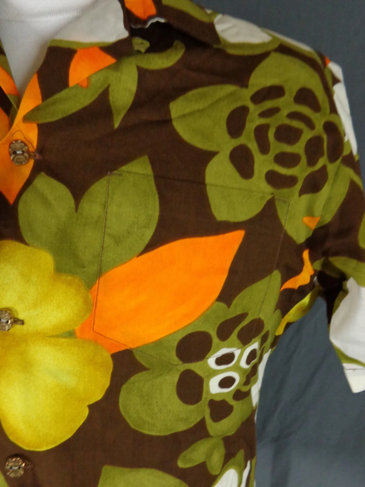 Vintage 60s Kay O Kauai Bold Floral Print Hawaiian Shirt 42