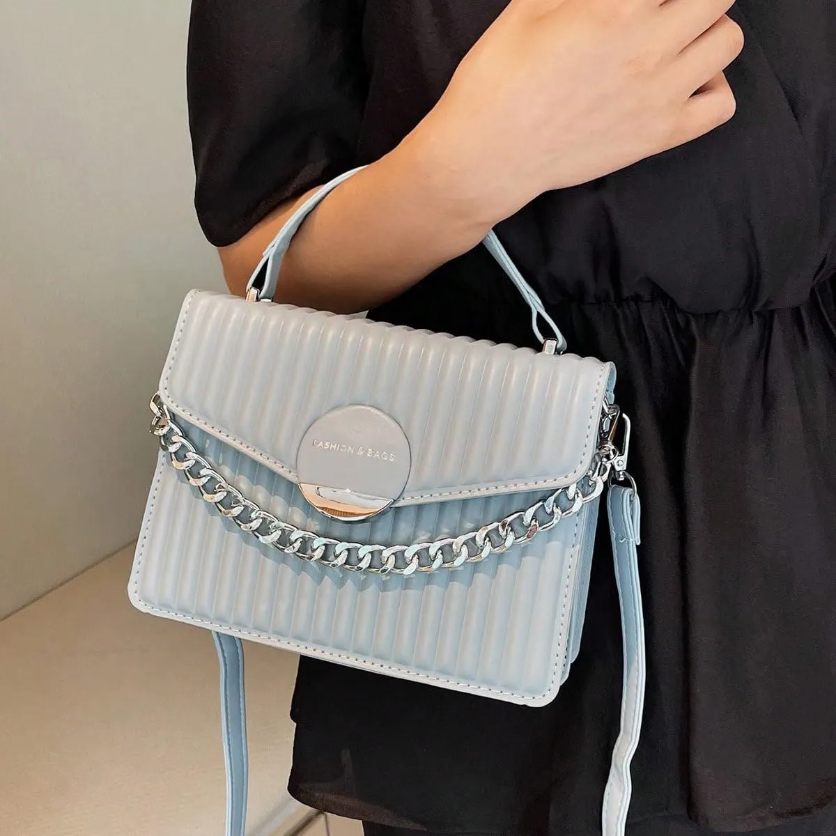 WDIRARA Women's Chain Strap Shoulder Bag Satchels Handbag Crossbody Bag Top Handle Bag